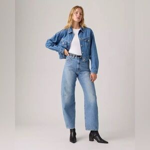 levi's cinch barrel high rise women's jeans - let love in light wash nwt